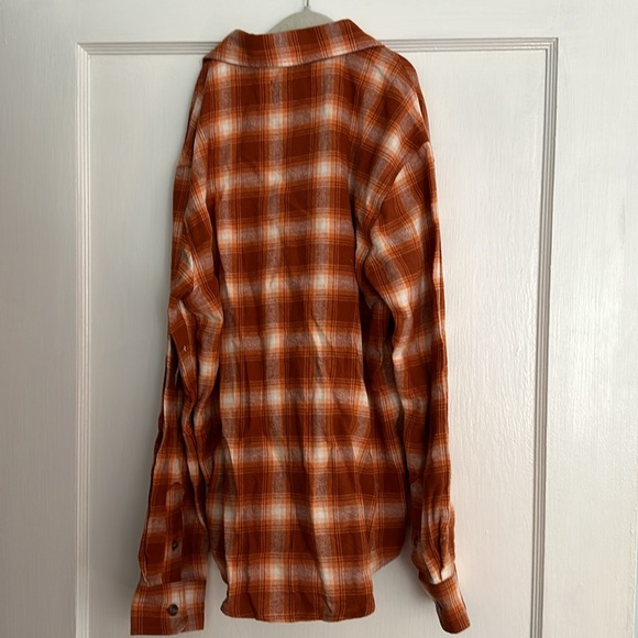 Gap and Old Navy Flannels size 10-12, green flannel, orange flannel - Picture 4 of 8